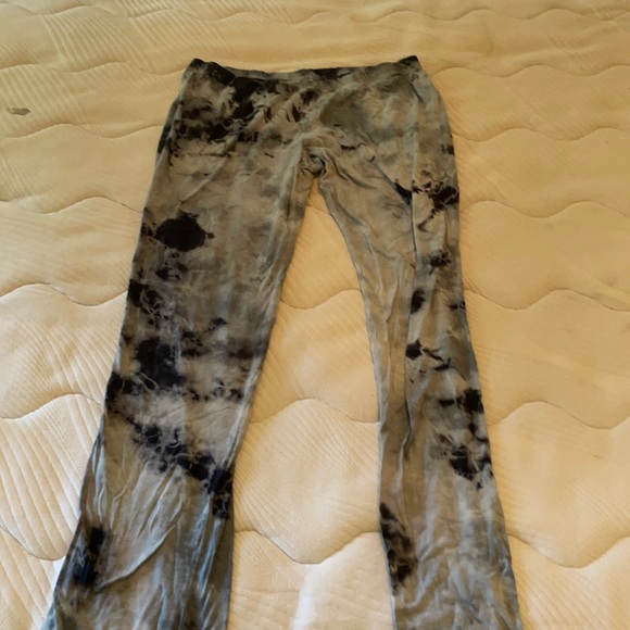 Pajama pants - Picture 1 of 2